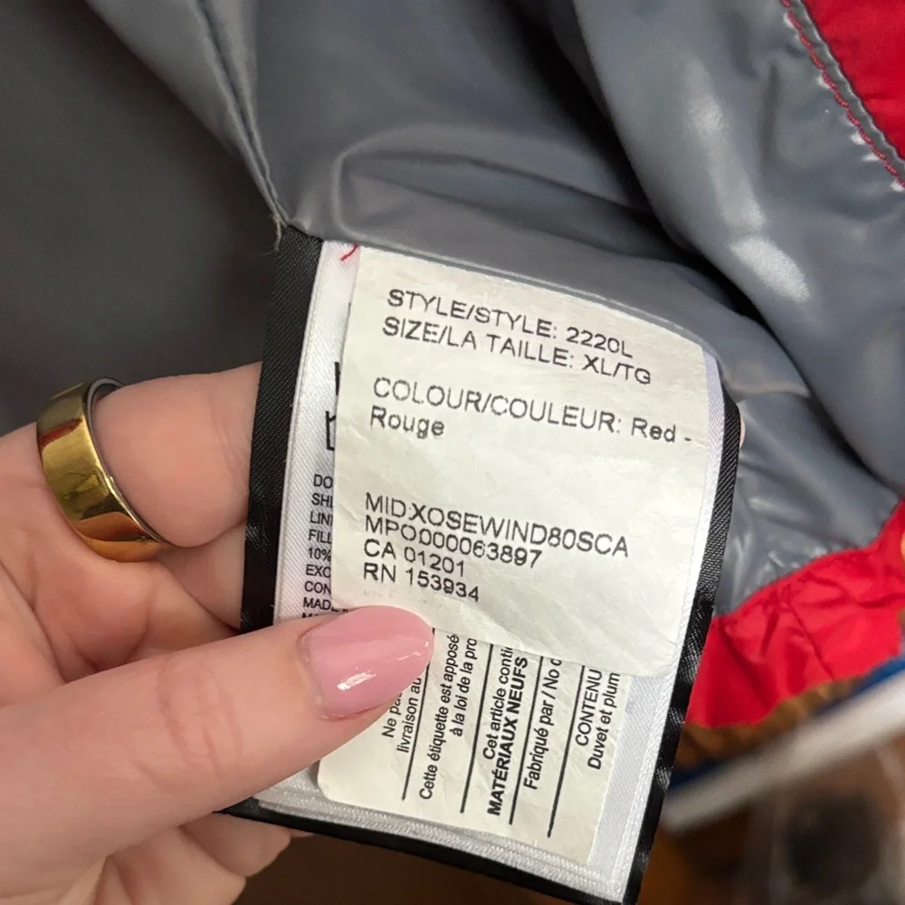 Canada Goose Scarlet Puffer Jacket - Picture 6 of 10